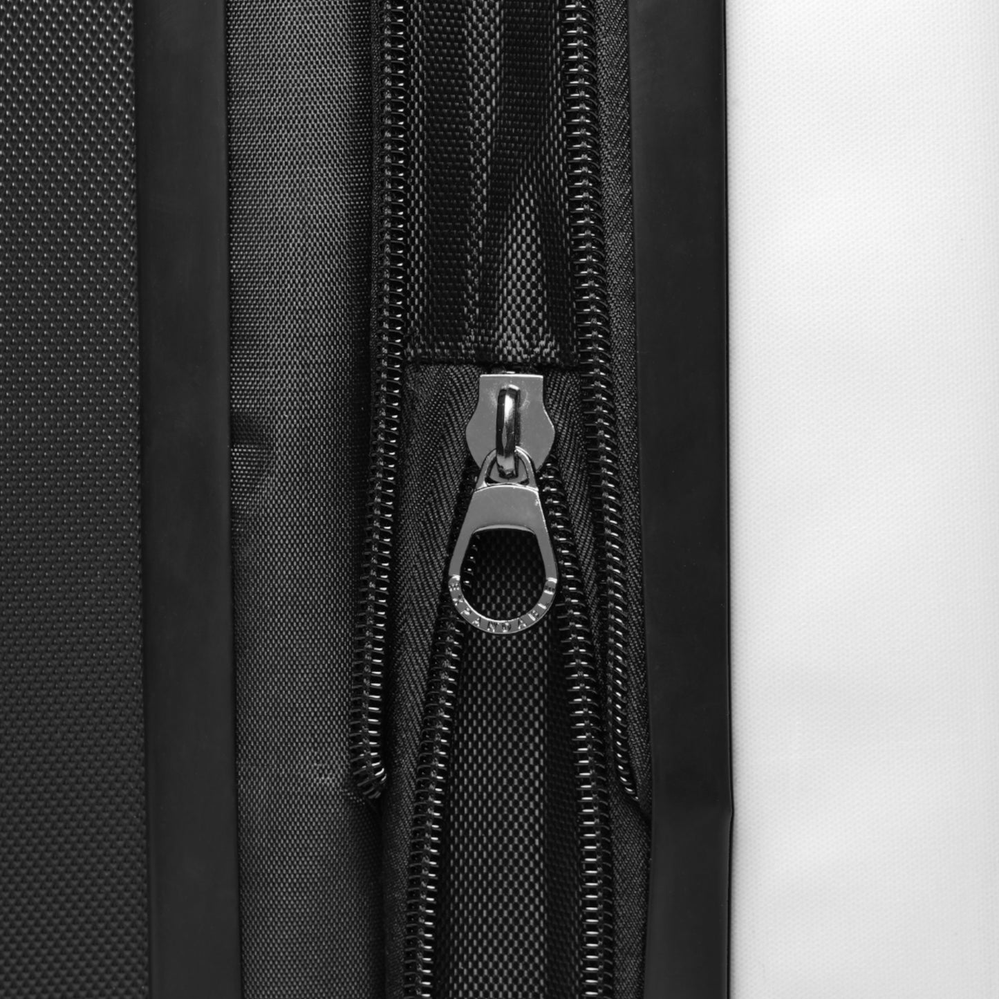 Crystal Palace 1852 — Empire Collection — Personalisable Premium Luggage